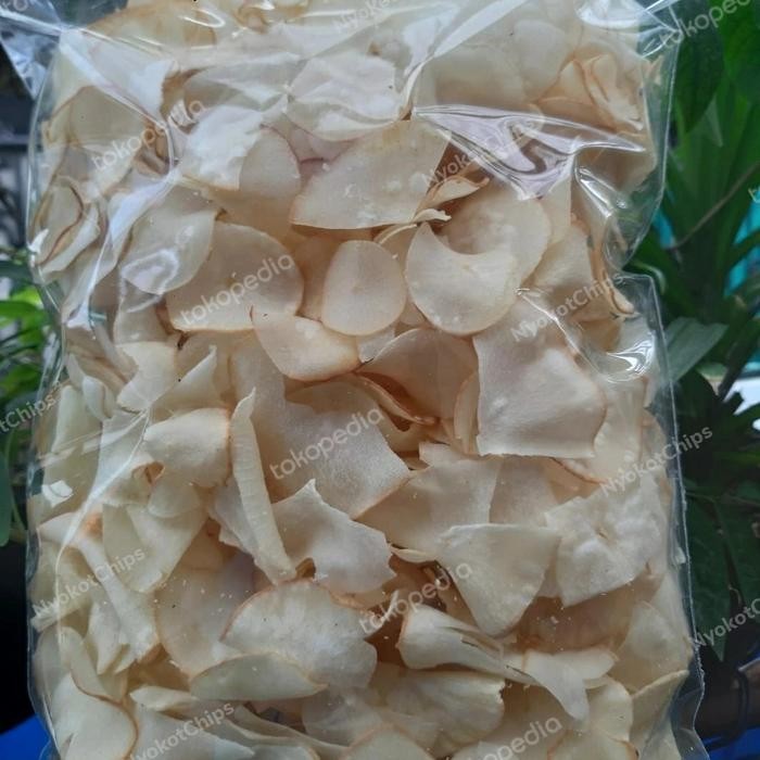 

Sedia Keripik Singkong Asin Gurih Renyah Homemade Kemasan Gr