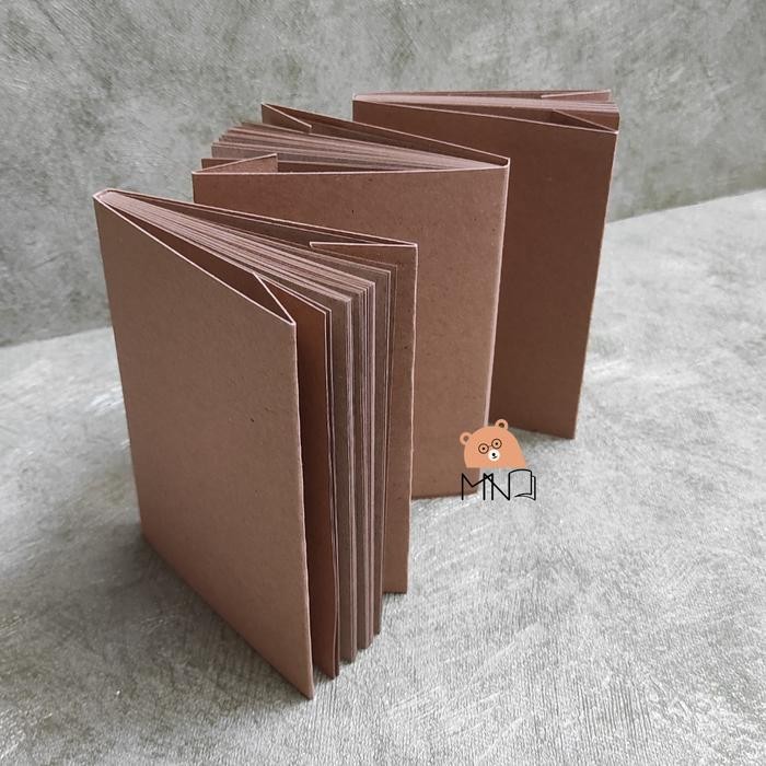 

MinimiNotes A6 Sketchbook 70 Pages Polos