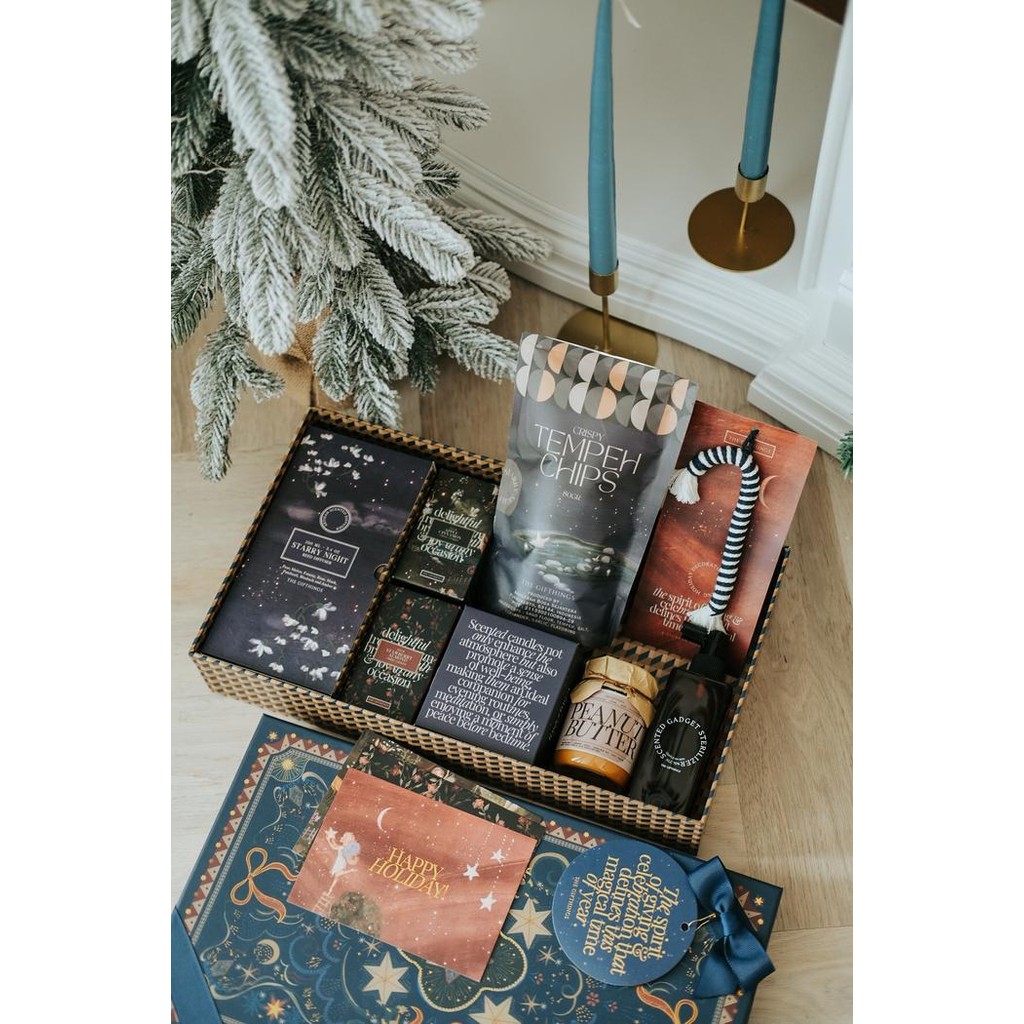 

GARLAND - Thegifthings hampers natal / xmas gift / christmas hampers / parcel natal 2024 / hadiah