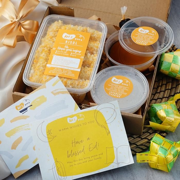 

Hampers box Pudding ala Gyukaku & Bitterballen ala Bruule brulee bomb