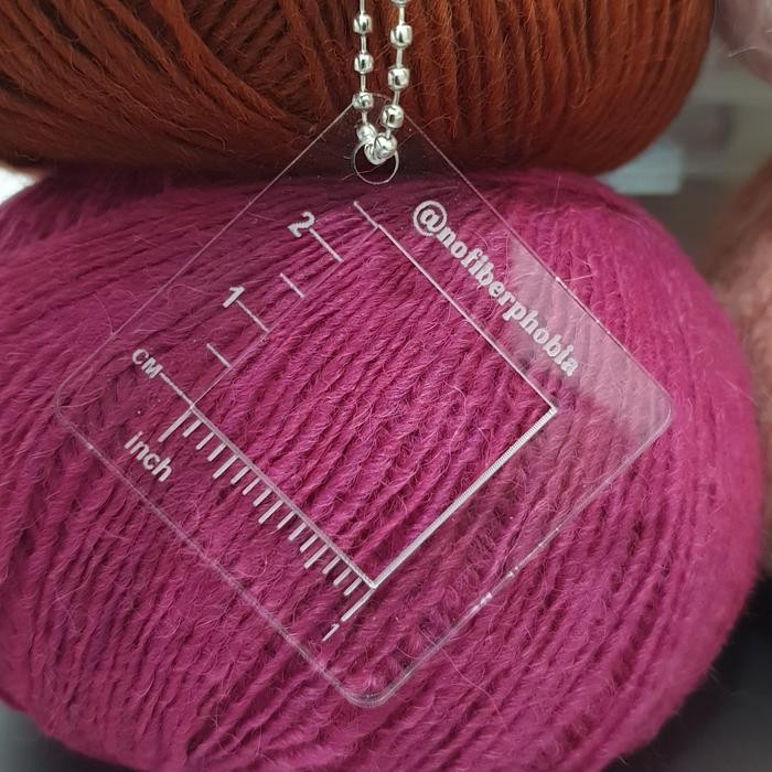 

AT Alat Rajut Nofiberphobia Knitting Gauge Ruler 1 inch
