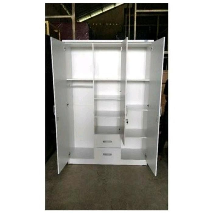 Lemari Pakaian 3 Pintu Arlida Llbp (Laci Luar)