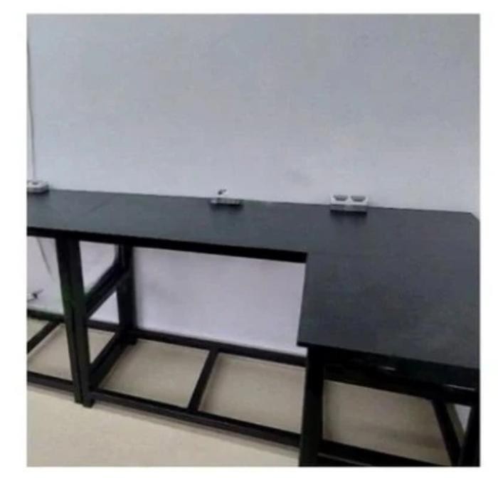 Meja Laboratorium Wall Ben Phenolic Resin Lab