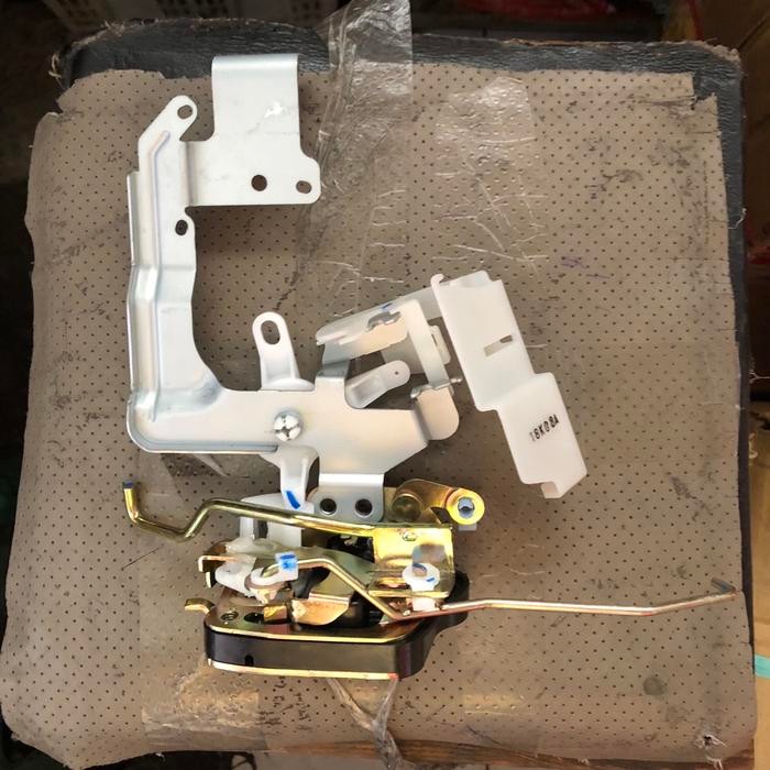 Limited Door Lock Canter Asli