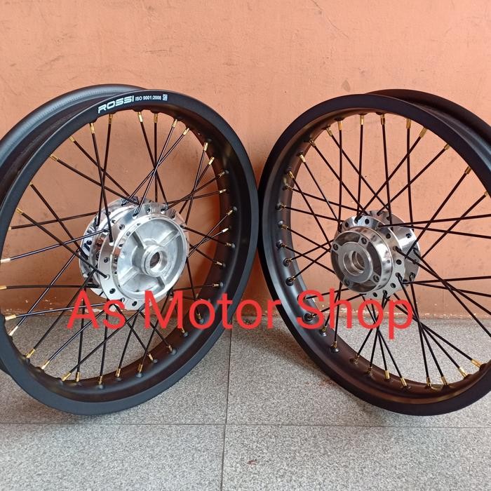 VELG SET ROSSI RING 17 TROMOL KARISMA BLADE REVO ABSOLUTE SUPRA X125