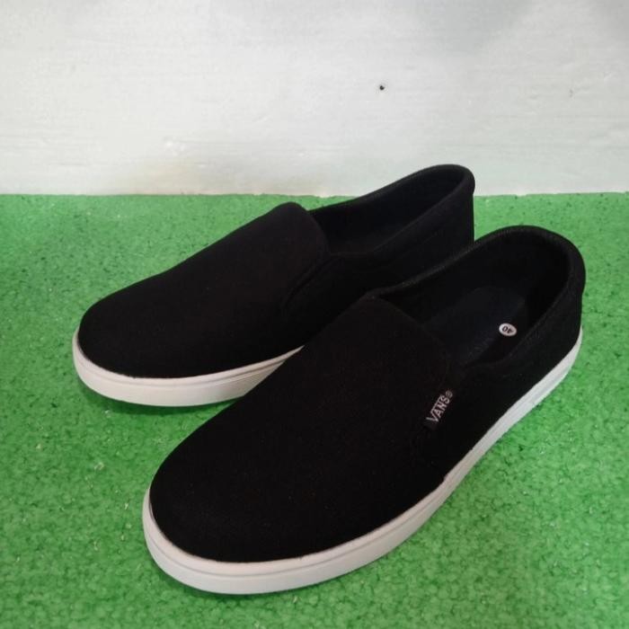 Terbaru Sepatu Slip On Pria Sepatu Slop Pria Tanpa Tali Sepatu Santai Cowok