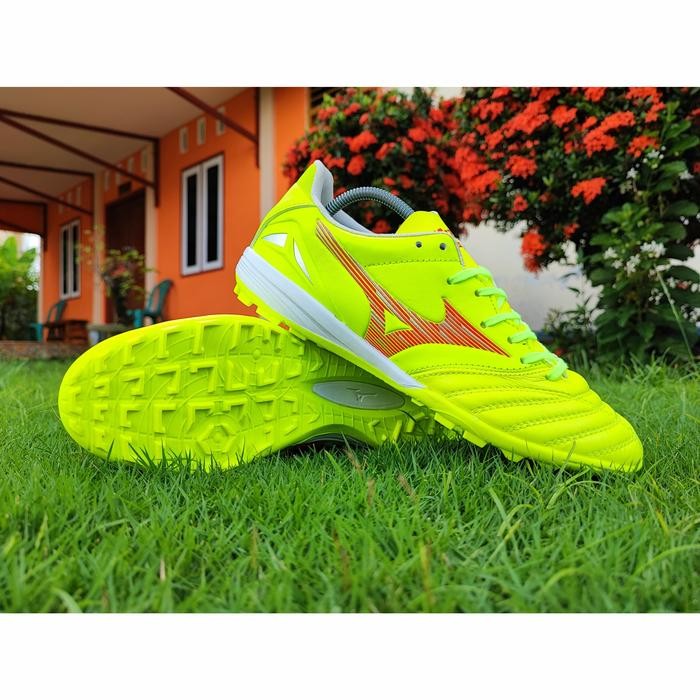 Sepatu Futsal Mizuno Morelia Sala Leather Yellow Red TF ( TURF )