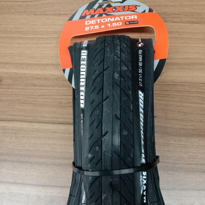 Ban Maxxis Detonator 27.5 x 1.50