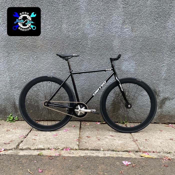 FIXIE UNITED SOLOIST fullbike