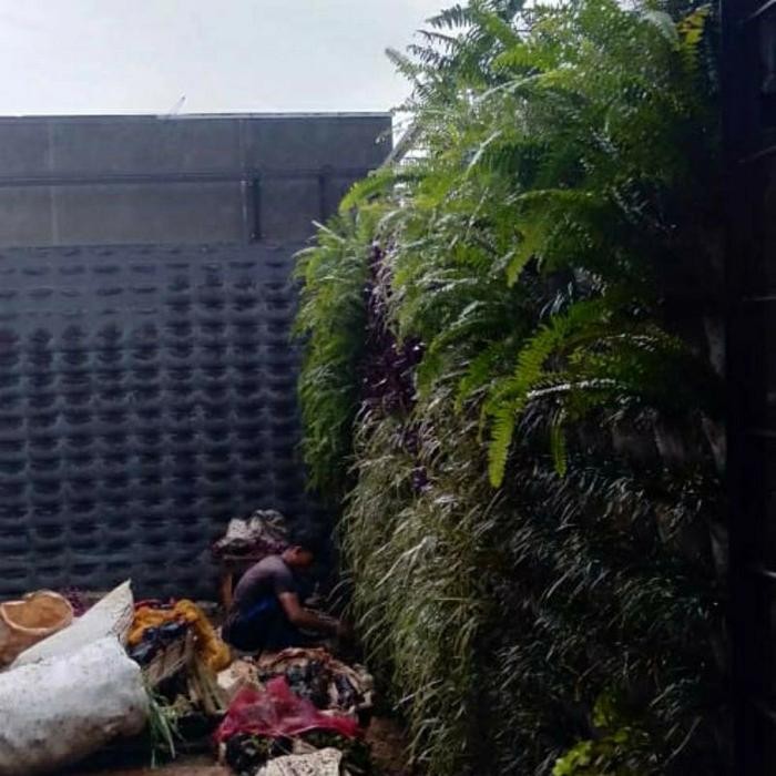 PAKET VERTICAL GARDEN/ TANAMAN VERTICAL GARDEN PENYIRAMAN OTOMATIS