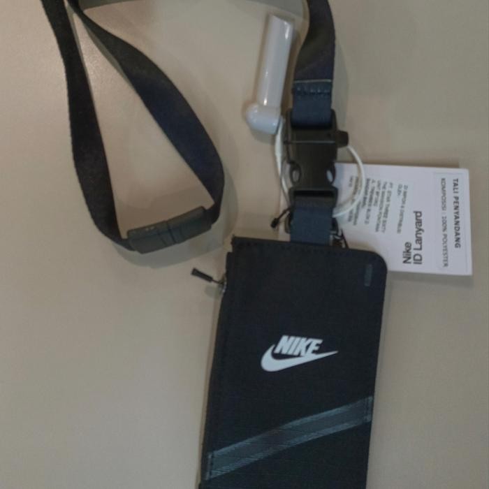 

LANYARD NIKE ORIGINAL WITH CARD HOLDER