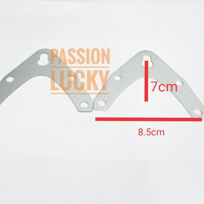 GANTUNGAN KIPAS ANGIN DINDING