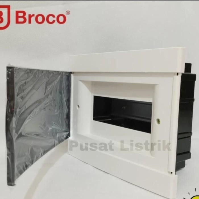 Box Mcb 8 Group Broco