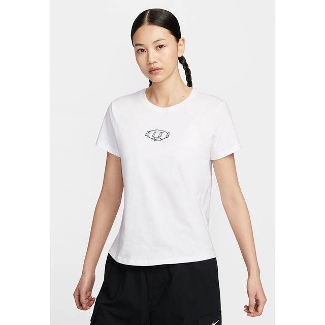 Nike Sportswear Club Women's Short-Sleeves Tee Wanita