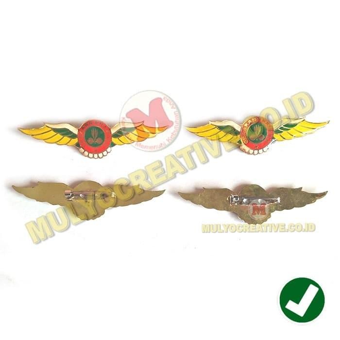 

Wing Gerakan Pramuka Lencana Wing Pramuka Warna Kuning Murah PREMIUM