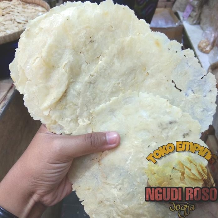 

Emping Mlinjo Ukuran Besar/Eblek Khas Bantul