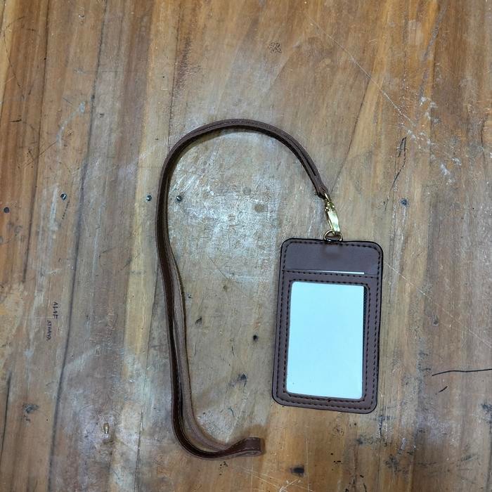 

gantungan id card name tag kulit