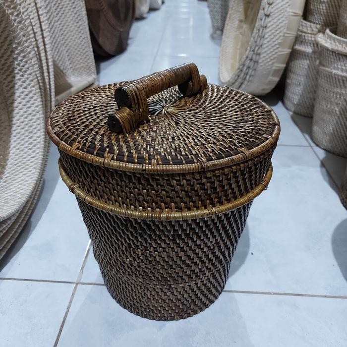 PREMIUM TEMPAT SAMPAH TUTUP KECIL ANTIK BROWN/ROTAN ATE/ANYAMAN LOMBOK