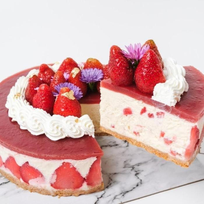 

OR6T Ichigo Rare Cheesecake Birthday Cake