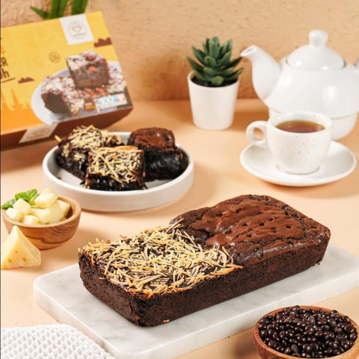 

OR6T Two Topings Fudgy Brownie