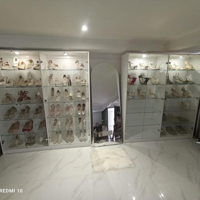 Lemari kaca pajangan tas/lemari kaca/lemari minimalis mewah/rak tas/ Nota invoice