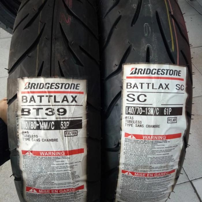 PAKETAN BAN LUAR BATTLAX BT39 UK 110/80-14/SC UK 140/70-13 ADV 150
