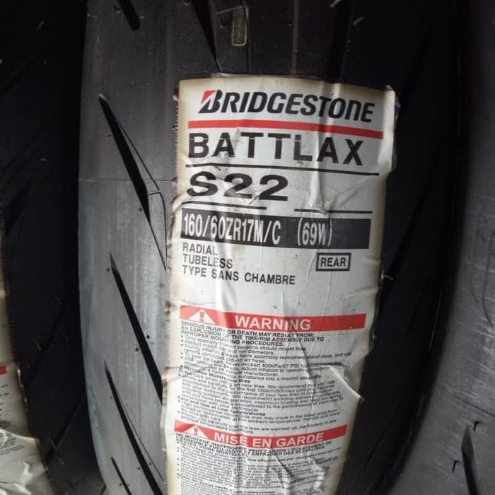 BAN LUAR BATTLAX S22 UKURAN 160/60-17 BATTLAX TUBELESS