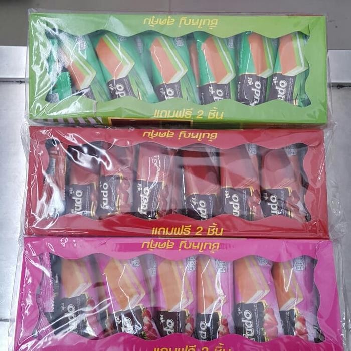 

4ZMI Fudo Layer Cake 24+2 Pcs - Bolu Rasa Pandan,Strawberry , Coklat