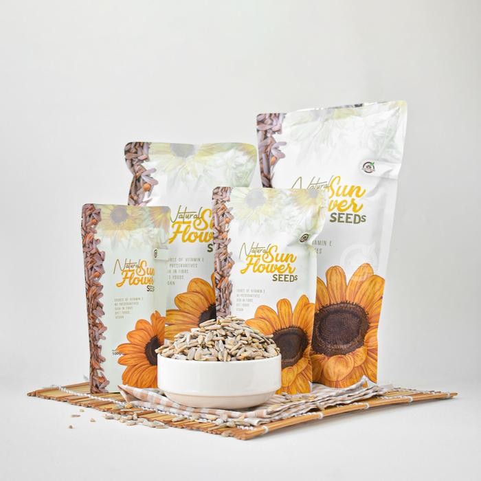 

IOI2 Sunflower Seeds (Camilan Kuaci Biji Bunga Matahari) 1 Kg