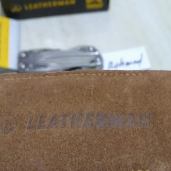 Perlengkapan Camping/Outdoor, Leatherman Sidekick, Carabiner & Sleeve