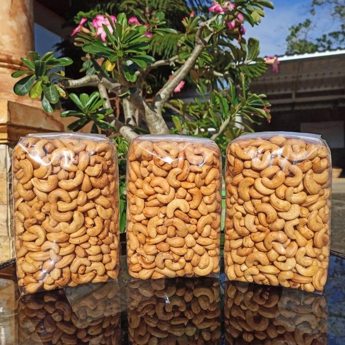 

KACANG METE MEDE MATANG SUPER 1KG ASLI WONOGIRI
