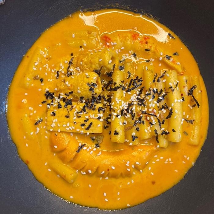 

ZONANYAM - TTEOK KEJU - TOPPOKI ROSE KEJU CHEESE - TOPPOKI GOCHUJANG MAKANAN INSTANT - FOOD