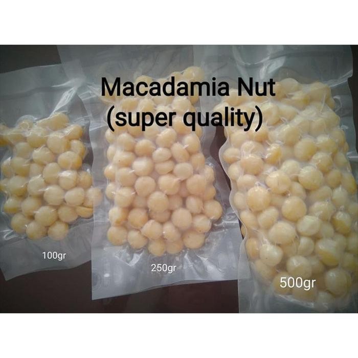 

Kacang Macadamia Nut ( Raw / Mentah ) 500 gr Ukuran Jumbo Premium