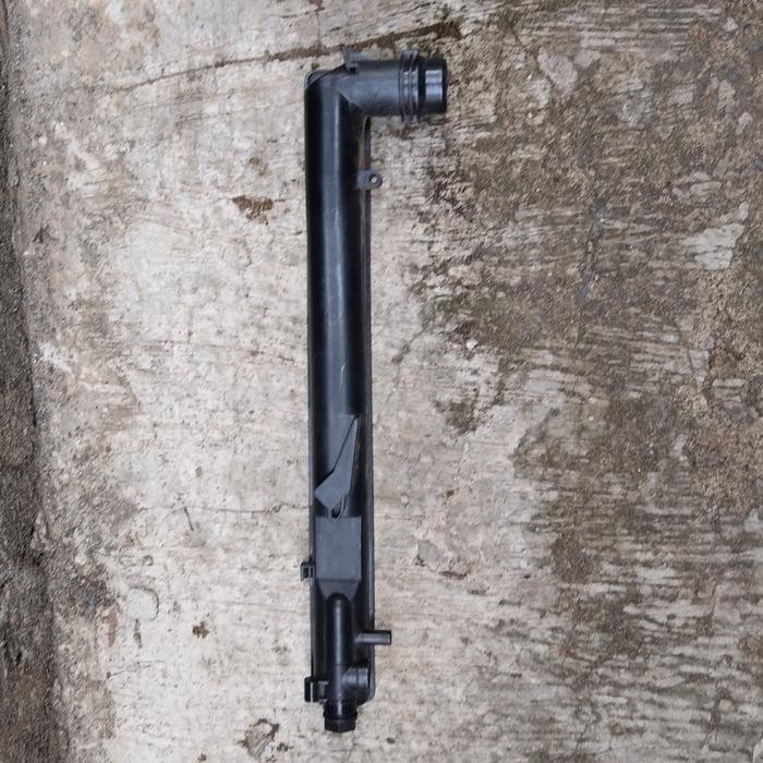 UPPERTANK RADIATOR BMW 318