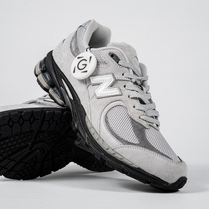 Sepatu Nb 2002R Grey Black Jd Exclusive Sneakers Casual Shoes