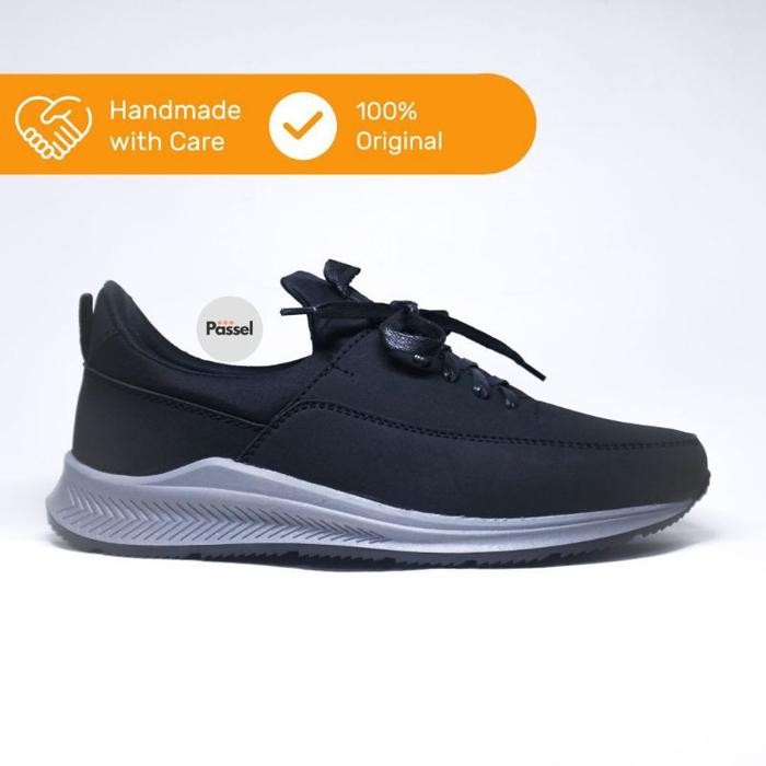 Donatello Sz. 39-40 Sepatu Sneakers Pria Kasual YN700602