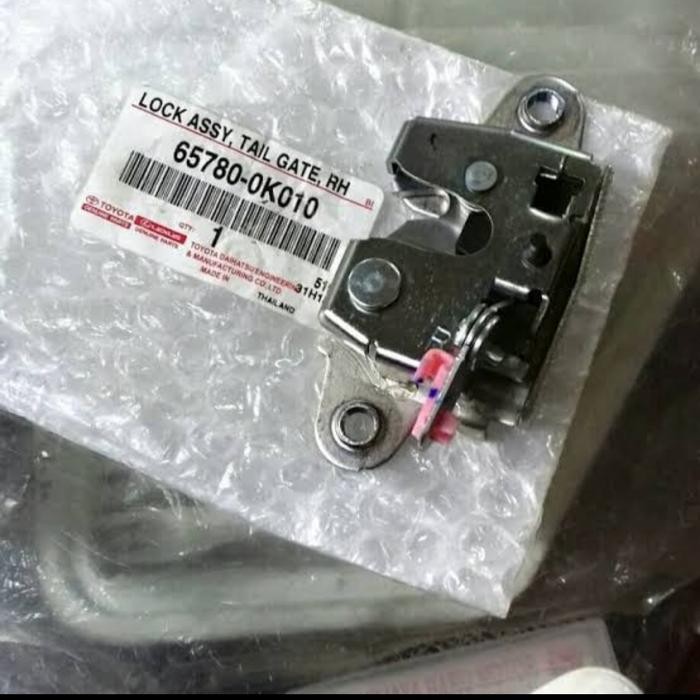 Doorlock Pintu Belakang Hilux Kiri N Kanan Ori