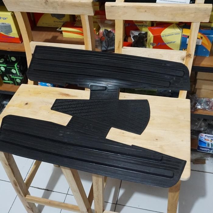 Aksesoris Vespa Karpet Sambung Vespa Super dan Sprint