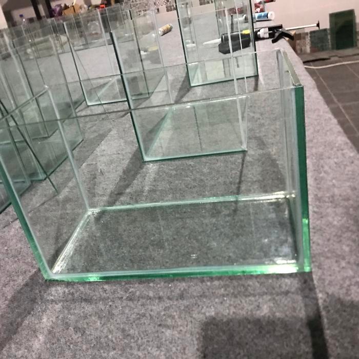 Aquarium 50X30X30 8Mili