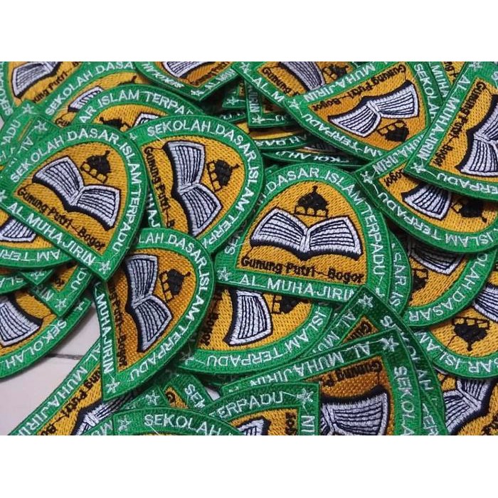 (Allthebest) Bed nama siswa , atribut seragam sekolah , papan nama , nama dada