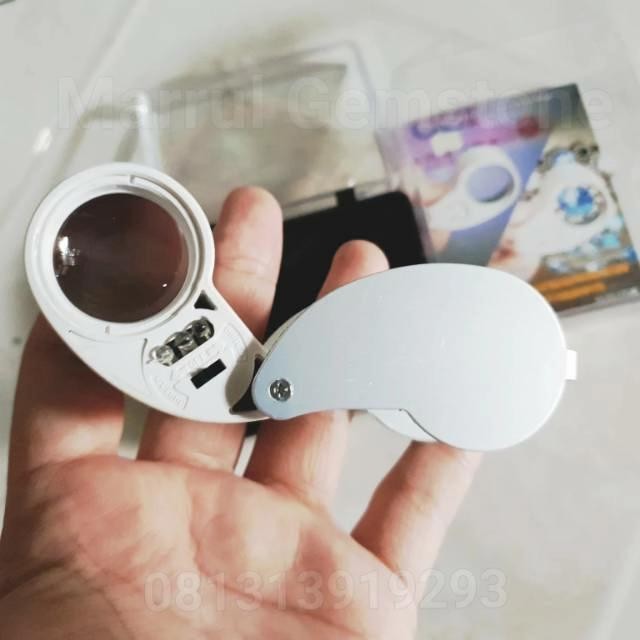 

I77W Kaca Pembesar Magnifier 40X Lup Loupe Mikroskop Keker Batu Lampu Mati