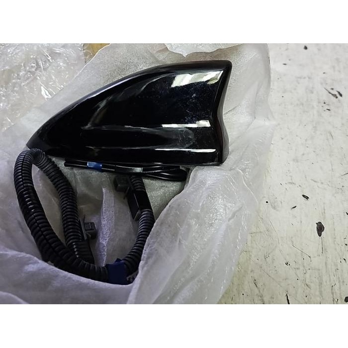 Antena Sirip Hiu Shark Fin Hitam Putih Honda Mobilio Jazz Brio City Hrv Crv Wrv Brv Civic Original