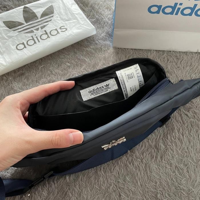 Adidas diamond waistbag 100% orinal (tas selempang pria/ wanita)