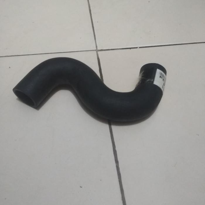 SELANG RADIATOR ATAS PEUGEOT 206