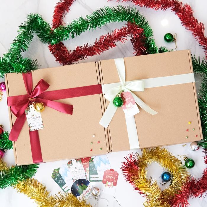 

HAMPERS CHRISTMAS / PARCEL NATAL ELLIPSES.INC