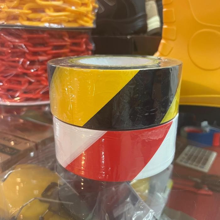 

Police Line Hitam Kuning Garis Polisi Merah Putih Safety Line Hitam Kuning 2Inch X 300 Meter