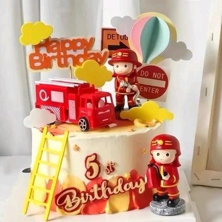 Topper Kue Dekorasi Kue Ulang Tahun Motif Fire Fighter Fire Man Pemadam Kebakaran / Pajangan Kue