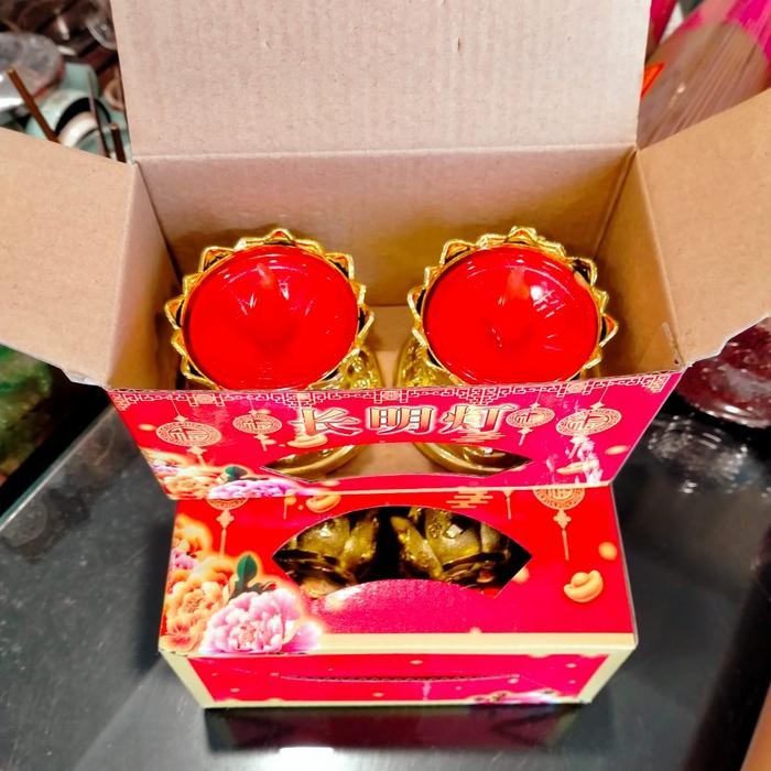 Lilin LED Warna Merah Teratai Sepasang