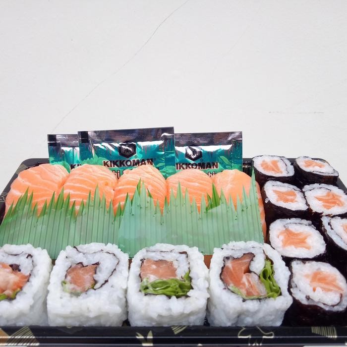 

Sushi Set B Terlaris