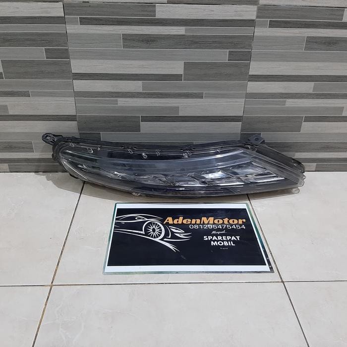 Jual Headlamp Lampu depan Drl sen atas Xpander 2017 2018 2019 original